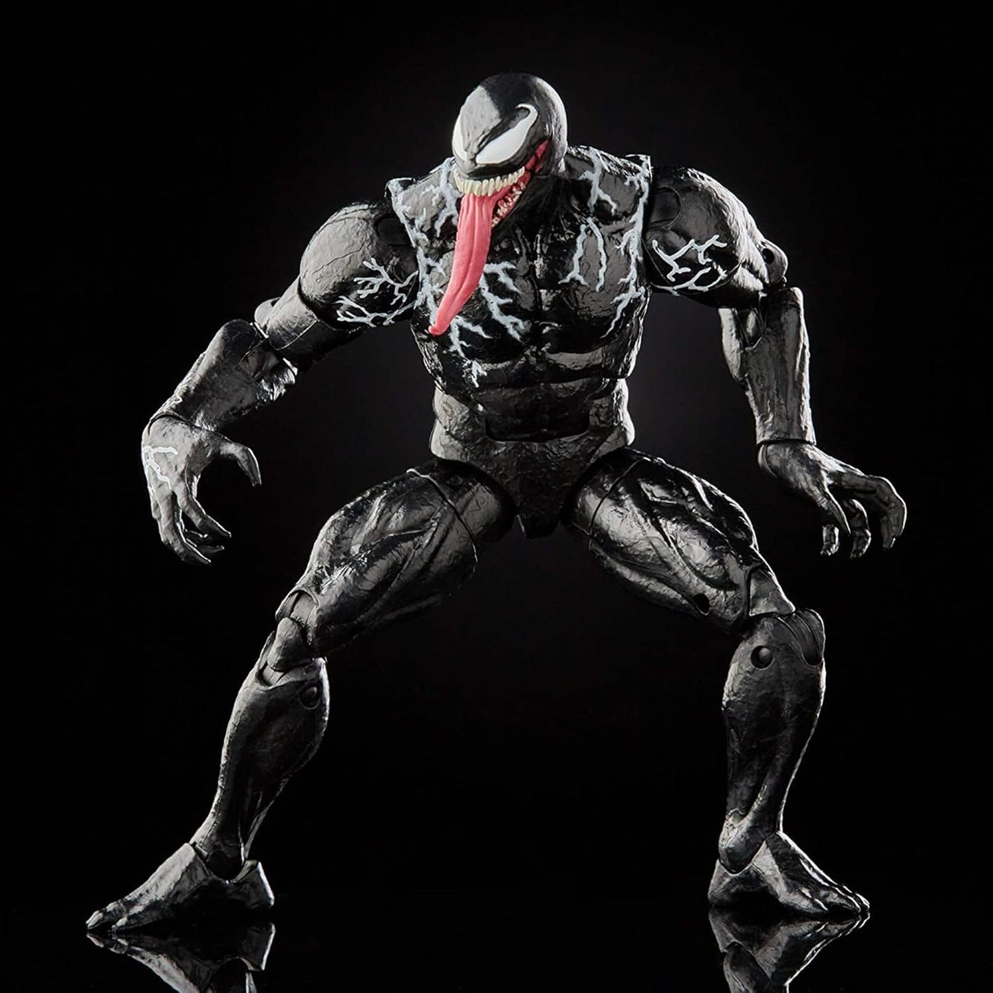 Figurine，Marvel Superhero Massacre Movie Figurine Venom 2-Joint Movable Model Ornament Peripheral Dolls