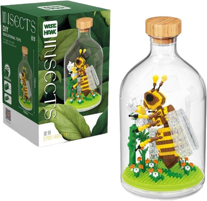 Insect Collection Building Block Set，Creative Insect Friend Set,Office Home Decor for Nature Lovers,Fun Gift for Bugs Nature Lovers, for Boys Girls Age 6-12+ (Bee)