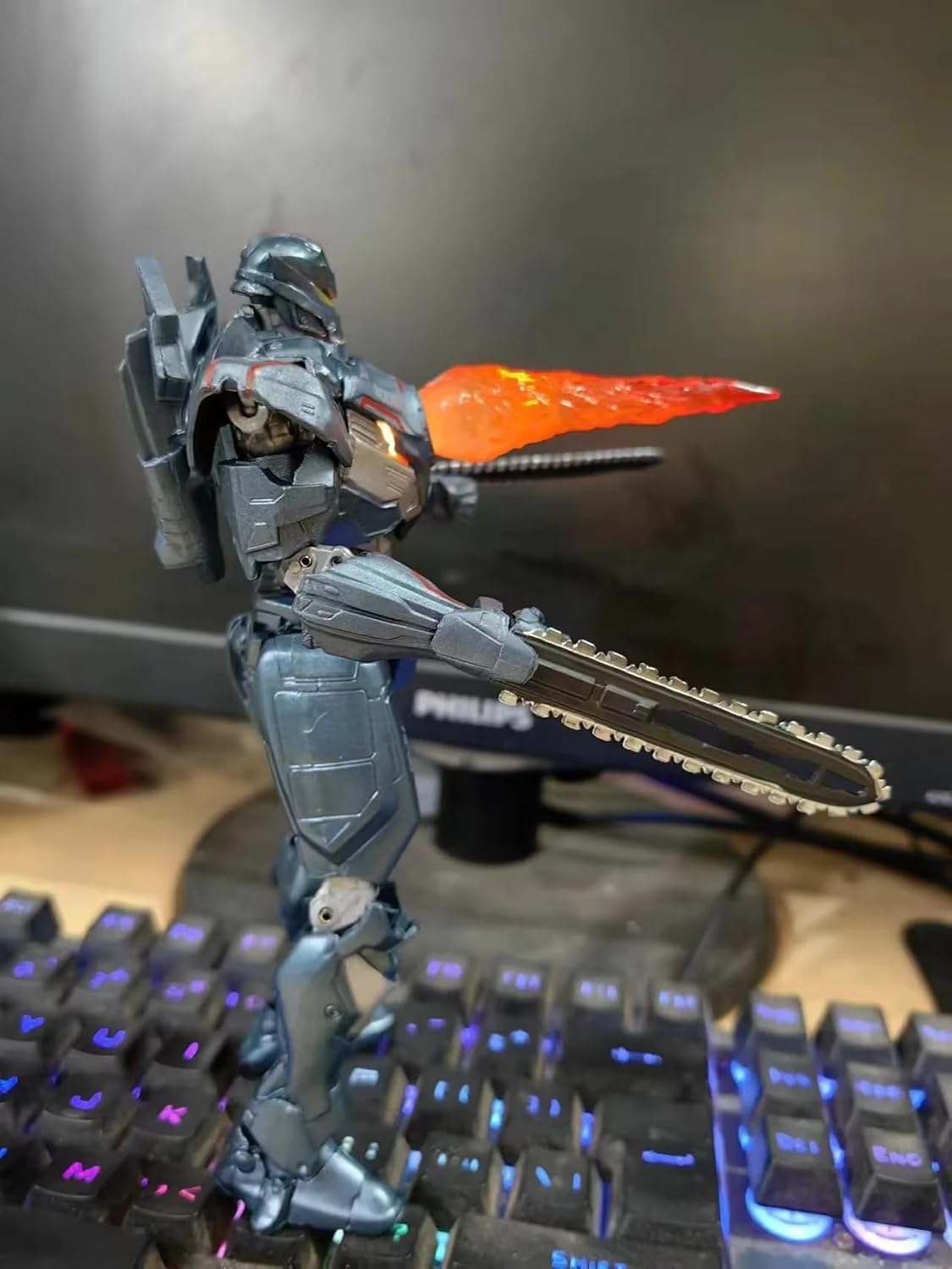 Pacific Rim Uprising Gipsy Avenger Action Figure, 16 inches, Articulated with Accessories 6.5 inches